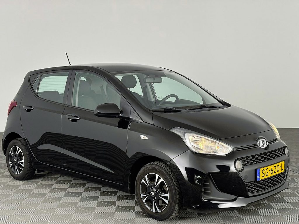 Hyundai i10 1.0i Comfort | NAVI | VELGEN ✅ 1e Eigenaar !
