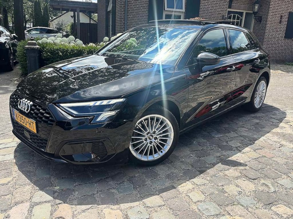 Audi A3 Sportback 30 TFSI Business ed,Pano,Ecc,Navi,Sd,Cc,Sport stoel,