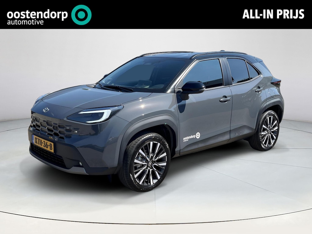 Toyota Yaris Cross 1.5 Hybrid 130 Executive | 2026 model | Demo | Storm Grey met zwart dak