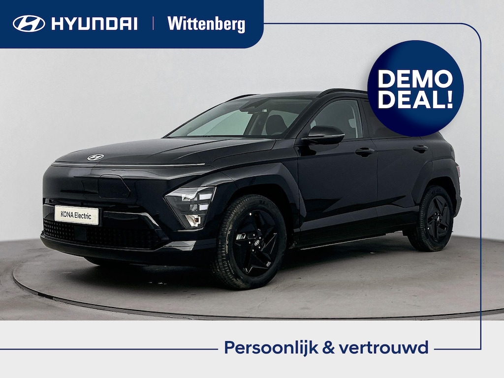Hyundai Kona Electric Long Range Pure Edition 64.8 kWh | WLTP 510km | Stoel + stuurverwarming | Parkeersensoren voor en achter |