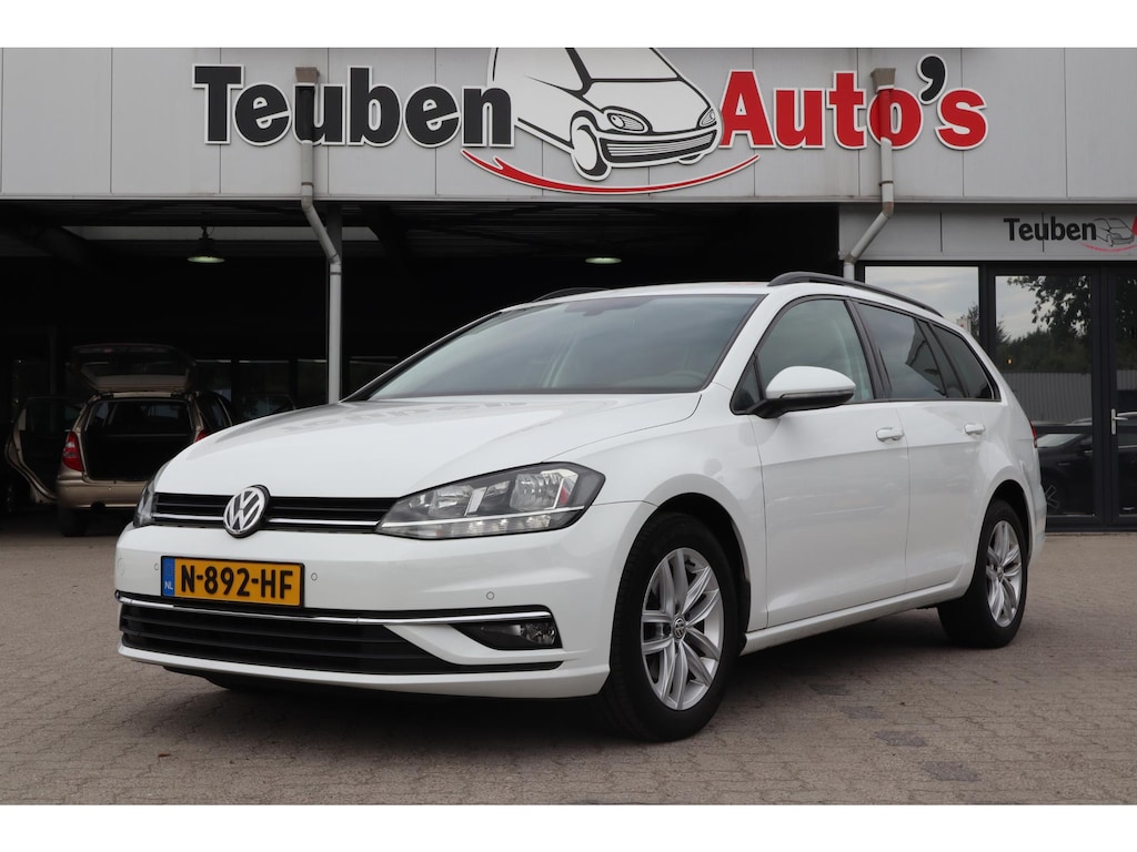 Volkswagen Golf Variant 1.0 TSI Comfortline Business | Apple Carplay/Android Auto | Adaptive cruise control | Climate control