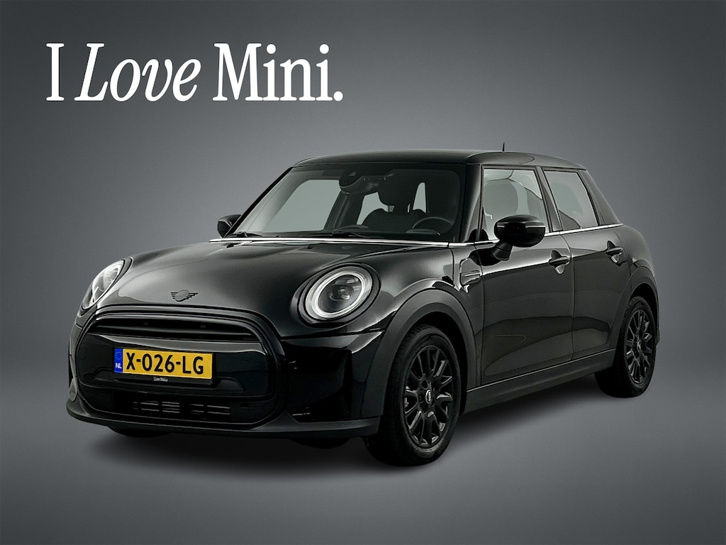 MINI Cooper 5-Deurs 1.5 Aut. Camden Black-Ed. Leder/Sportstoelen/Digi.Dashboard