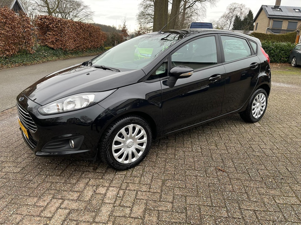 Ford Fiesta 1.25 82pk 5D Trend
