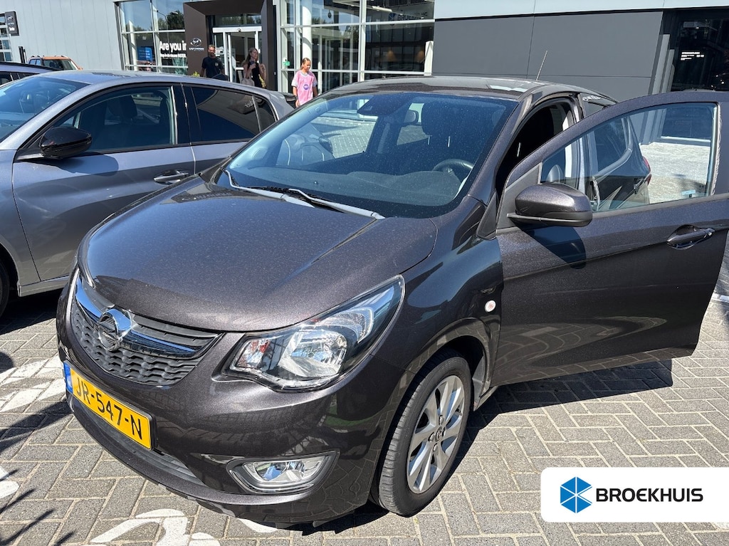 Opel Karl 1.0 ecoFLEX 75pk Innovation | Airco | Leder | Lichtmetalen velgen | Cruise controle | Bestuurdersstoel in hoogte verstelbaar | Parkeersensoren