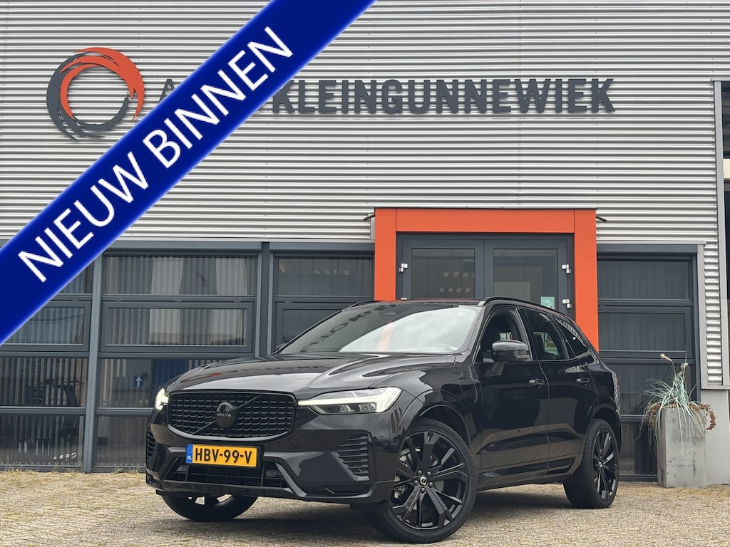 Volvo XC60 2.0 T6 Plug-in hybrid AWD Plus Black Edition Long Range / Google Maps Navi / Camera / Allseason Banden / Schuifkanteldak /