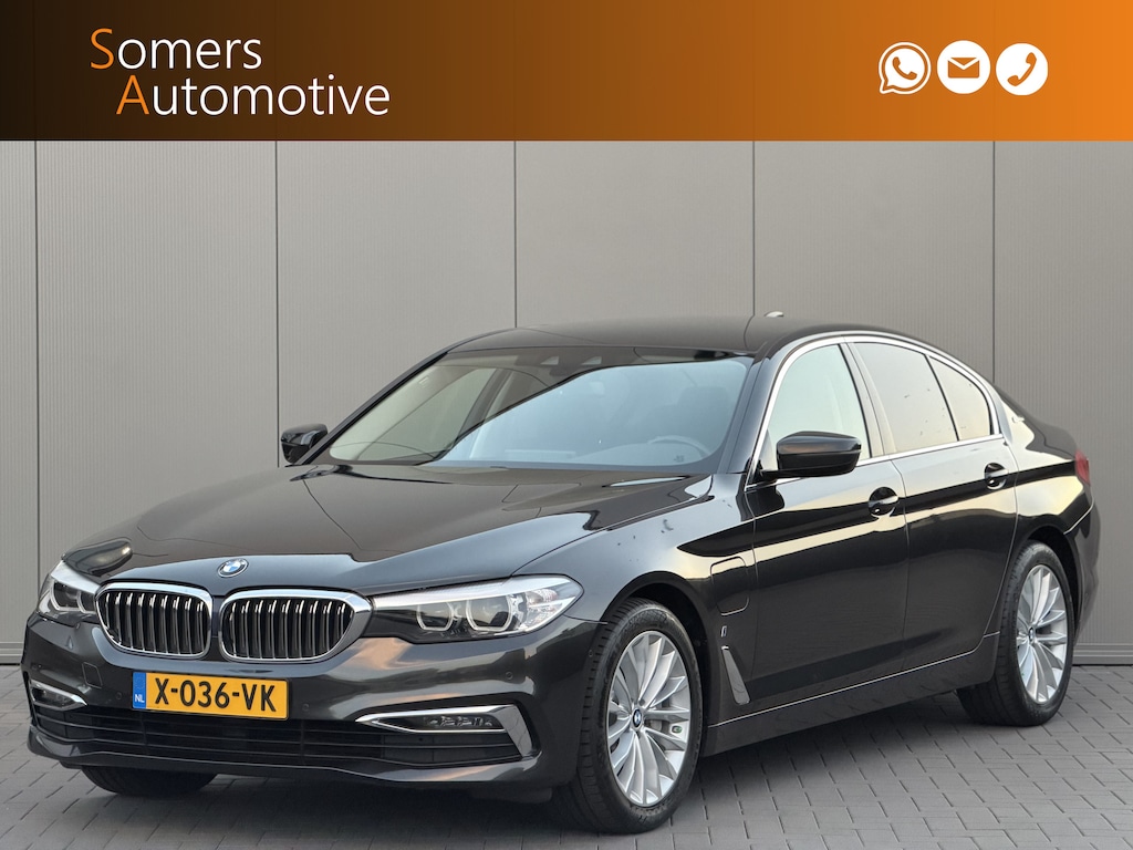 BMW 5-Serie 530e iPerformance High Executive | Leder | Sportstoelen | LED | Digitale Cockpit
