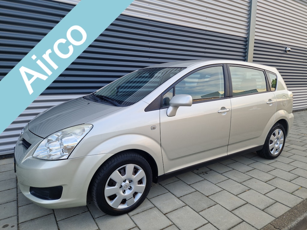 Toyota Verso 1.6 VVT-i Terra climatronic, Airco, Trekhaak , NAP, Cruisecontrol