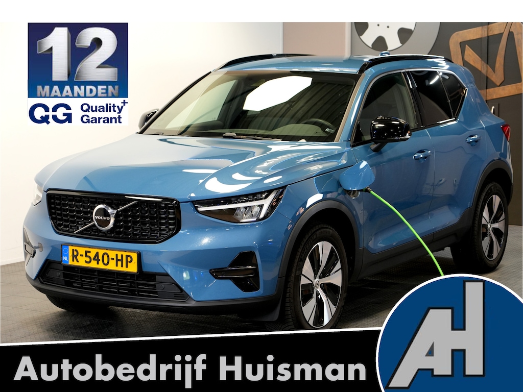 Volvo XC40 1.5 T5 Plug-in Hybrid 193kW/262pk DCT7 Plus Dark HARMAN/KARDON + EL.TREKHAAK + ADAPT.CRUISE + PILOT ASSIST + STOEL-&STUURVERWARMING + BLIS + LANE ASSIST + ACHTERUITRIJCAMERA + KEYLESS ENTRY&GO + POWER SEATS + PARKSENSOREN V&A + 19” LM-VELGEN!!