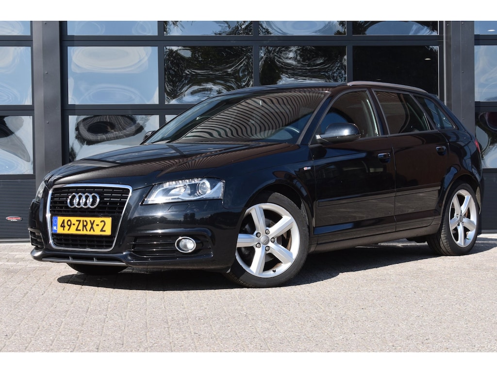 Audi A3 Sportback 1.6 TDI S Edition '13 Xenon Clima Navi Cruise Inruil mogelijk