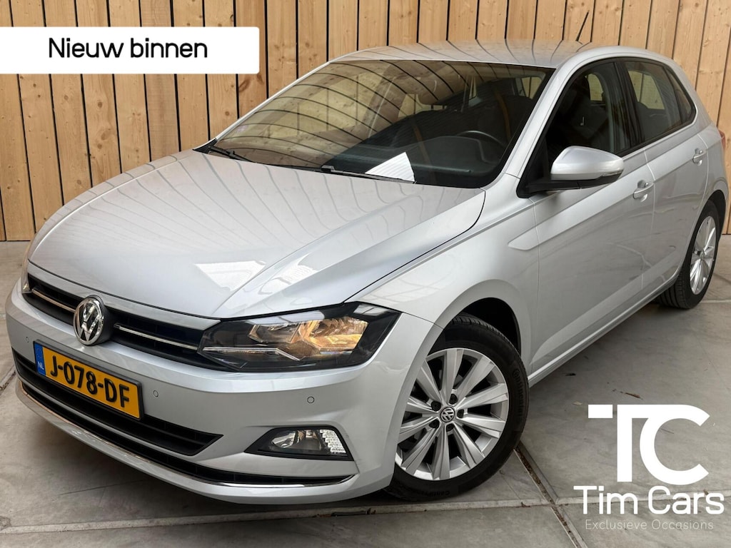 Volkswagen Polo 1.0 TSI Highline Apple CarPlay/Android Auto | Cruise control adaptief | Climate control | DAB ontvangst | Navigatiesysteem | Parkeersensoren voor en achter| Trekhaak