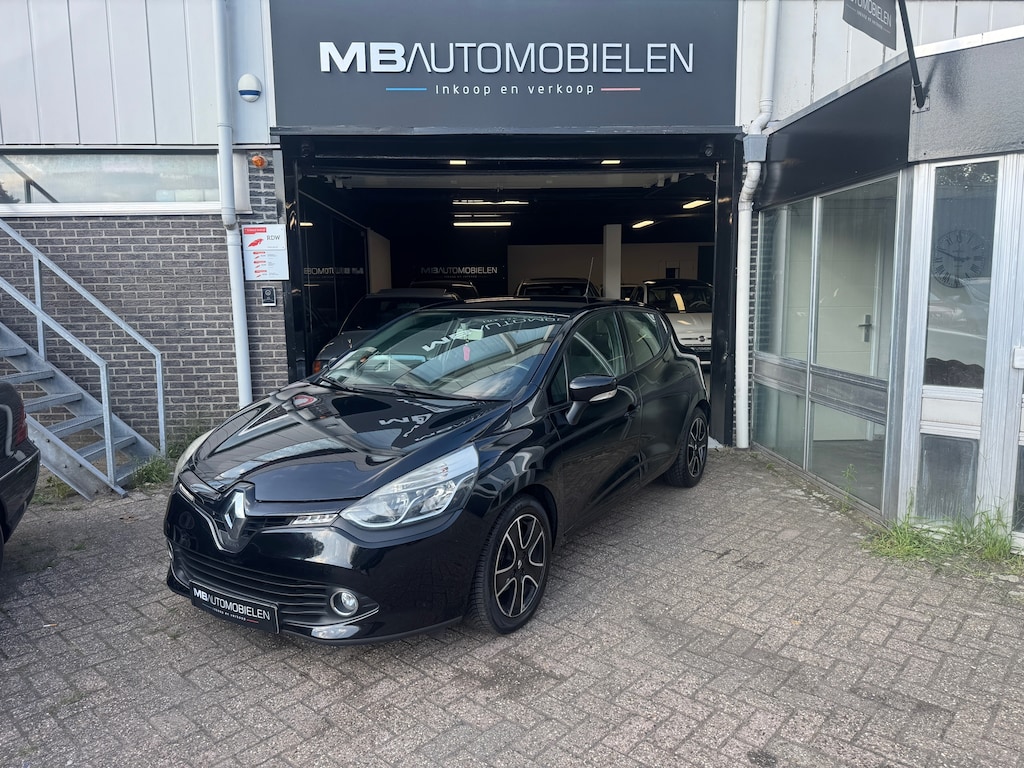 Renault Clio 0.9 TCe Expression/NAP 2e eigenaar/APK/Zwart/Airco/Vol Opties!