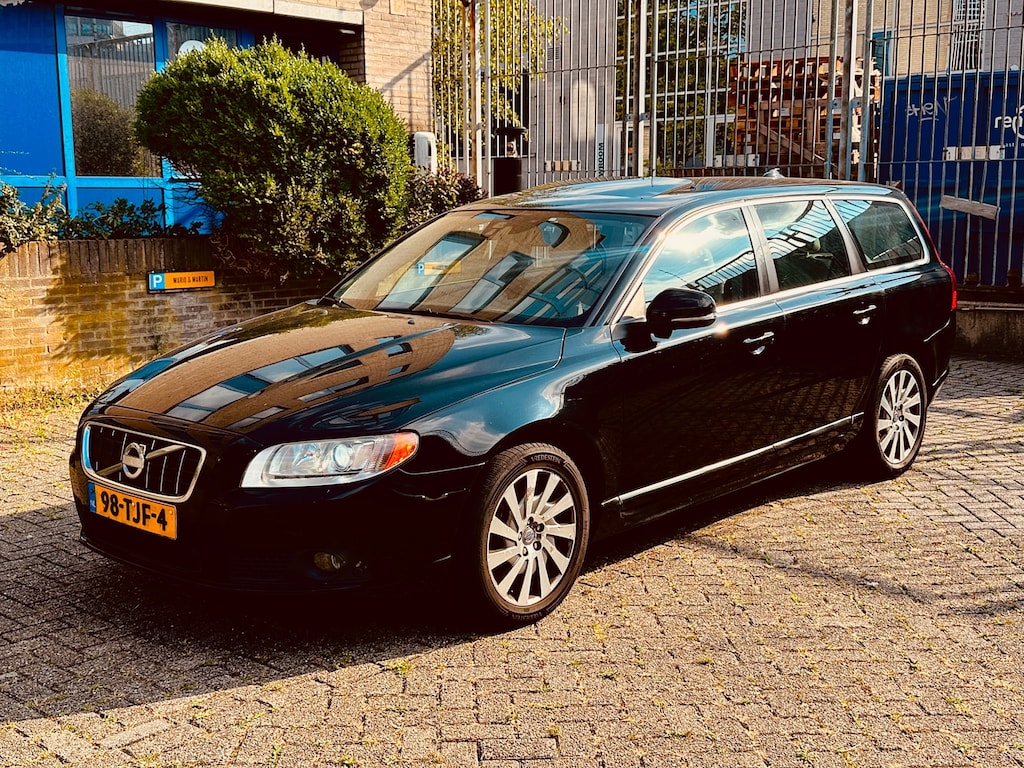 Volvo V70 2.0 D3 Limited Edition