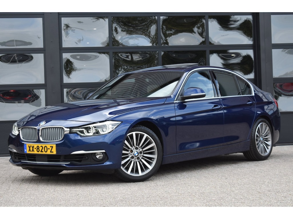 BMW 3-Serie 330i Luxury Edition '19 LED Leder Individual Navi Clima Cruise