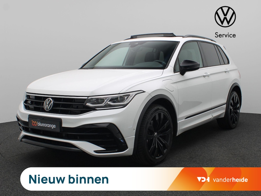 Volkswagen Tiguan 1.4 TSI eHybrid R-Line Business 245PK DSG Panoramadak, Trekhaak, Leder, Memorystoel, 360gr. Camera, Black Style, 20" LM Velgen, Matrix-LED Verlichting, Stoel-stuurverwarming, DCC