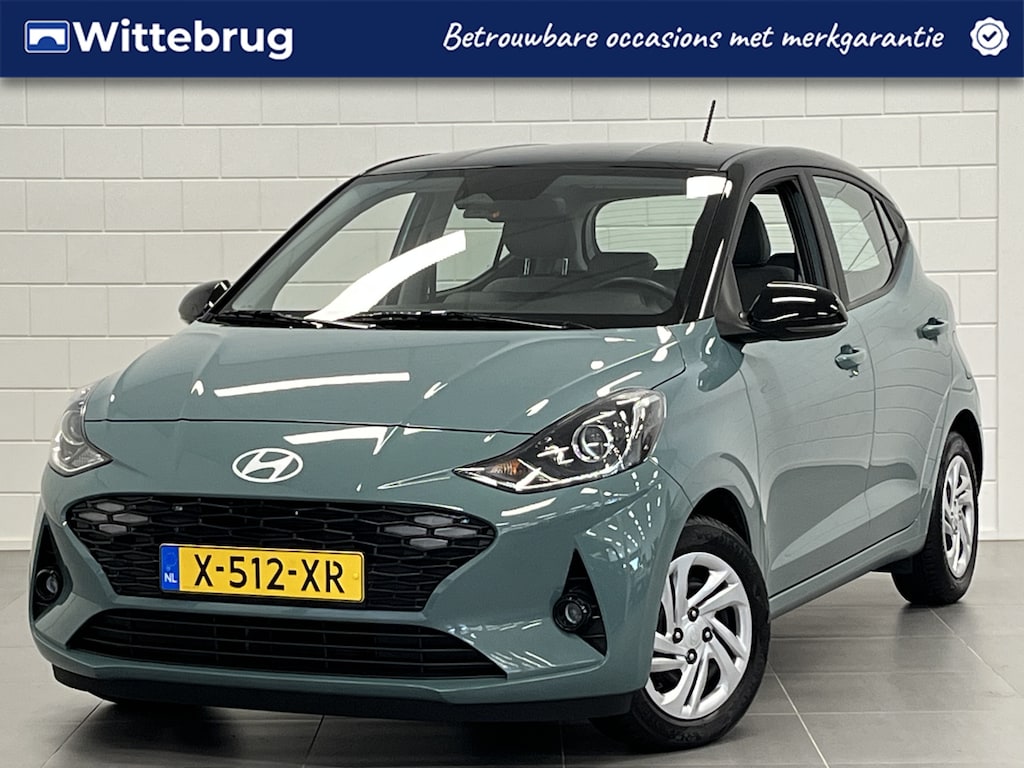 Hyundai i10 1.0 Premium NAVIGATIE | CLIMATE CONTROL | PARKEERCAMERA