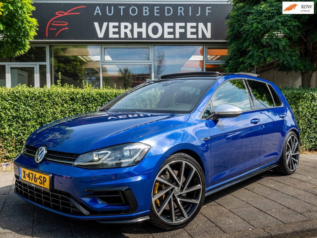 Volkswagen Golf 2.0 TSI 4Motion R - VIRTUAL COCKPIT - PANORAMADAK - APPLE CARPLAY - PARK CAMERA - STOEL VERW -LEDER ZWART