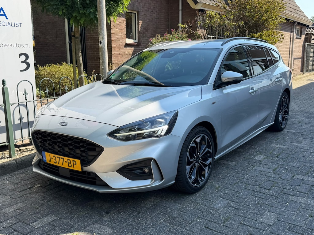 Ford Focus Wagon 1.0 EcoBoost ST Line Business