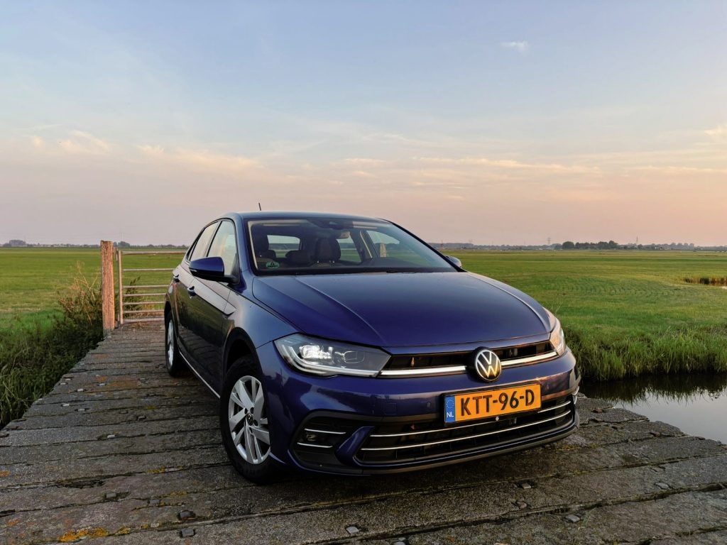 Volkswagen Polo 1.0 TSI Style Dealer ond. | IQ Light | ACC | CarPlay | Nieuwe APK |