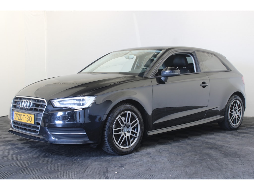 Audi A3 1.6 TDI ultra Attraction Pro Line plus