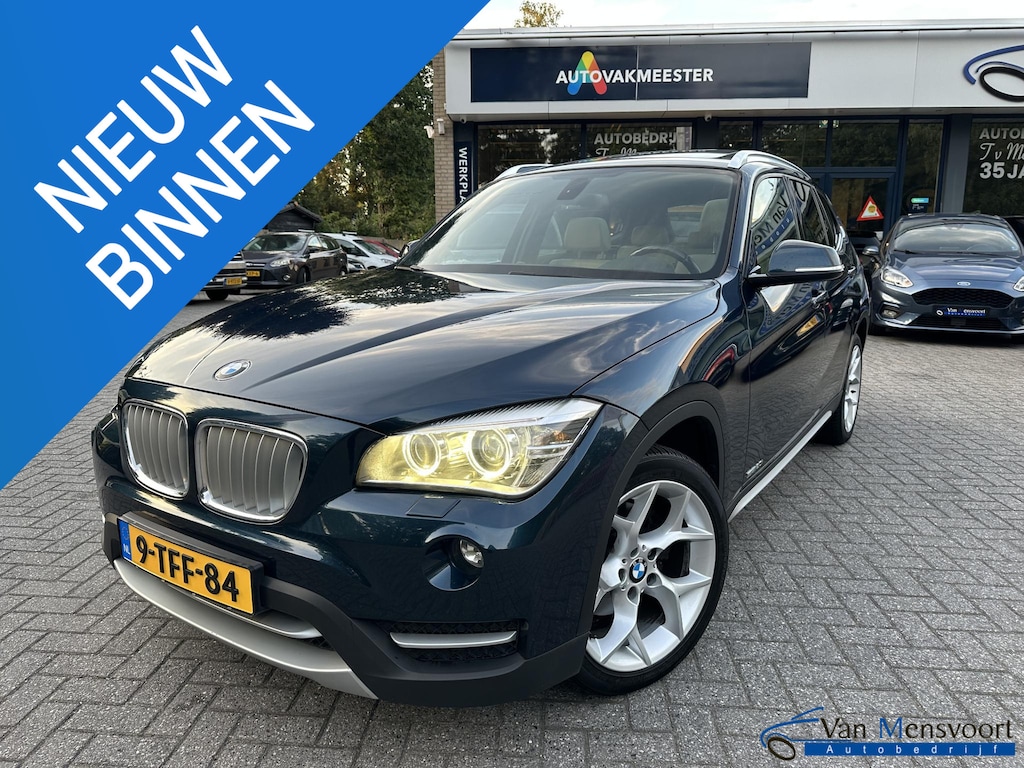 BMW X1 sDrive20i 184PK Automaat Chrome Line NaviProf|Sportleder|Panorama|Trekhaak