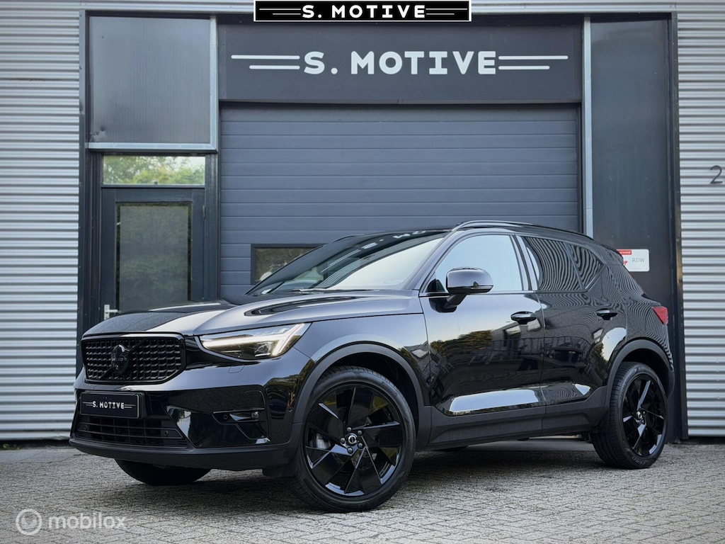 Volvo XC40 2.0 B3 Plus Black Edtion BTW, H&K, 360, Memory, Stoel/Stuurverw,