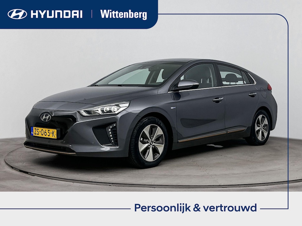 Hyundai Ioniq PREMIUM EV | LEDER | NAVI | CLIMA | CAMERA | CRUISE ADAPT. | SCHUIF- KANTELDAK | STOELVERWARMING | 100% ELECTRIC | AUTOMATIC |