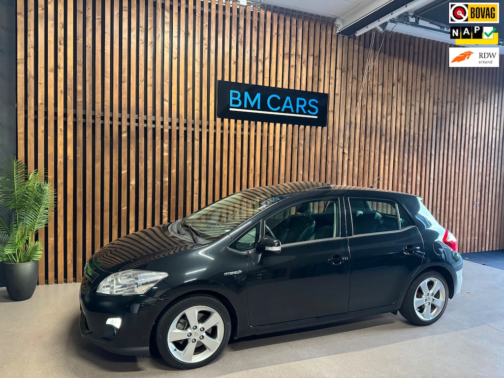 Toyota Auris 1.8 Full Hybrid Executive Half leer,Schuifdak,Camera
