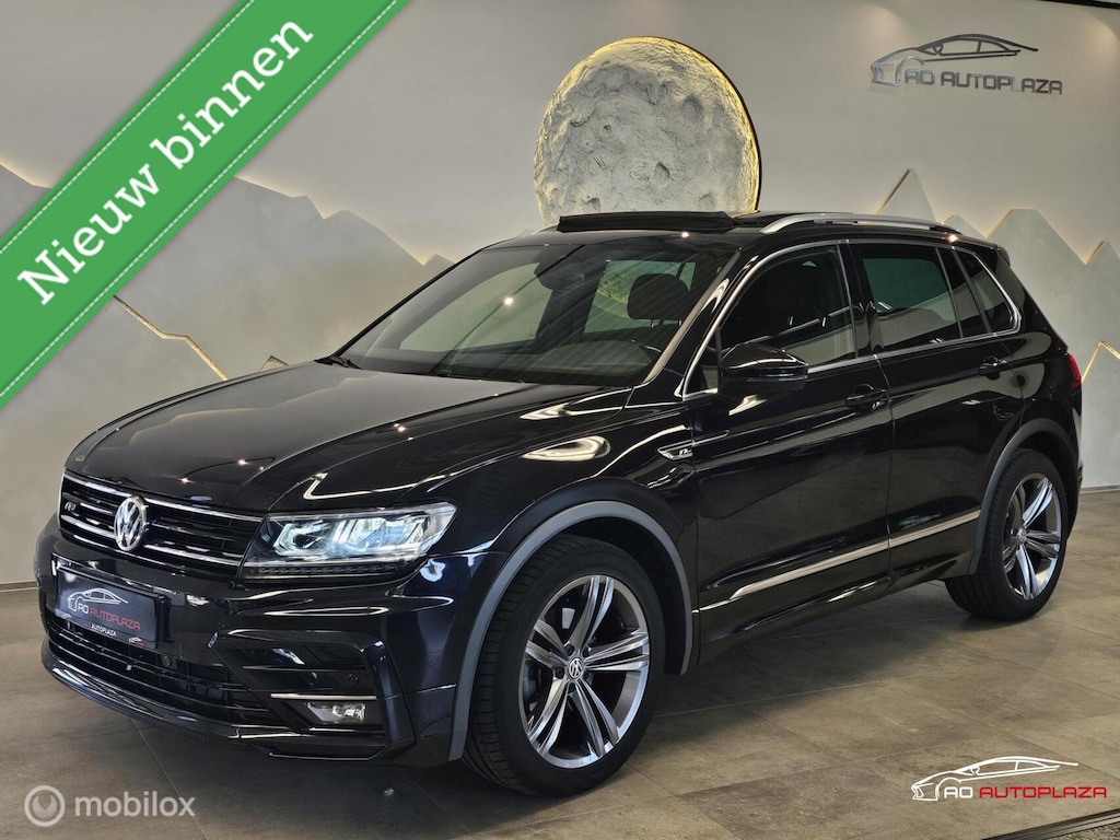 Volkswagen Tiguan 1.4 TSI ACT R-line Panorama/Virtual/Trekhaak