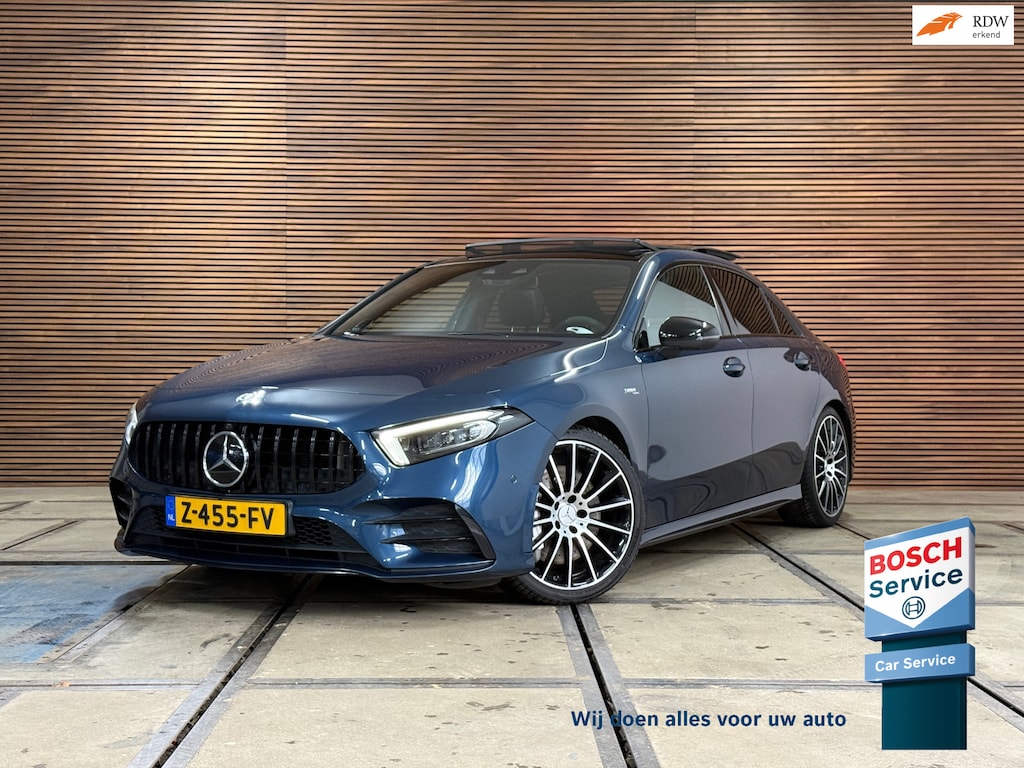 Mercedes-Benz A-klasse AMG 35 4MATIC NIGHT Premium Plus | PANO | Burmester | Ambient | HuD | MultiBeam LED | Winter-Pakket |MBUX