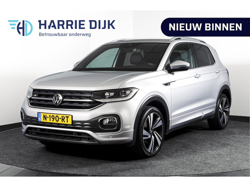 Volkswagen T-Cross 1.5 TSI Style Business R 150 PK | Adapt. Cruise | Stoelverw. | PDC | Camera | NAV + App. Connect | ECC | Trekhaak | LM 18" |