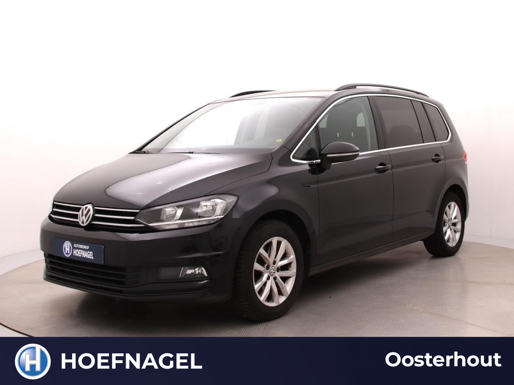 Volkswagen Touran 1.5 TSI Comfortline Business 7p Automaat | Adaptive Cruise | Stoelverwarming | Parkeersensoren | Trekhaak