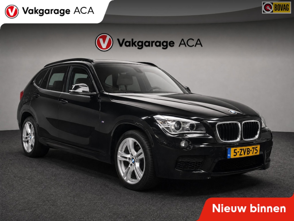 BMW X1 SDrive20i High Executive // PANO // NAVI // LEDER // M-PAKKET // TREKHAAK //