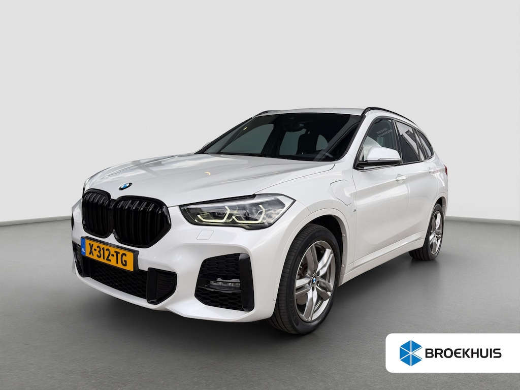 BMW X1 xDrive25e eDrive Edition 220pk M-Sport | M-pakket | Sportstoelen | Trekhaak | Leder | Cruise controle | Climate controle | Navigatie | Elektrische achterklep