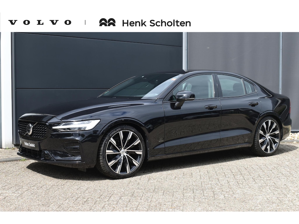 Volvo S60 B4 Plus Dark | Harman Kardon Premium Sound | 20'' lichtmetalen velgen | Elektrisch verstelbare stoelen met geheugen | Elektrisch uitklapbare trekhaak | Stuur en stoelverwarming | Achteruitrijcamera | Keyless | Google Navigatie |