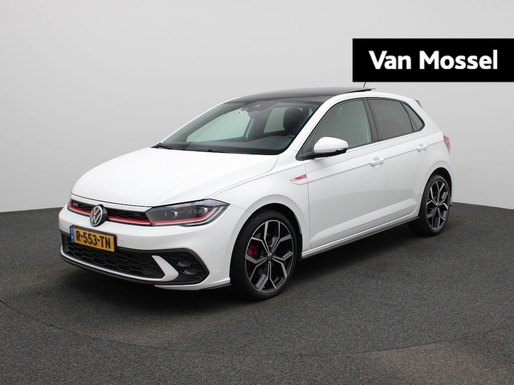 Volkswagen Polo 2.0 TSI GTI 207 PK| Panoramadak | LED Matrix | Stoelverwarming | 18 Inch Faro Velgen | Parkeersensoren | Climatronic | Buitenspiegels Elektrisch Inklapbaar