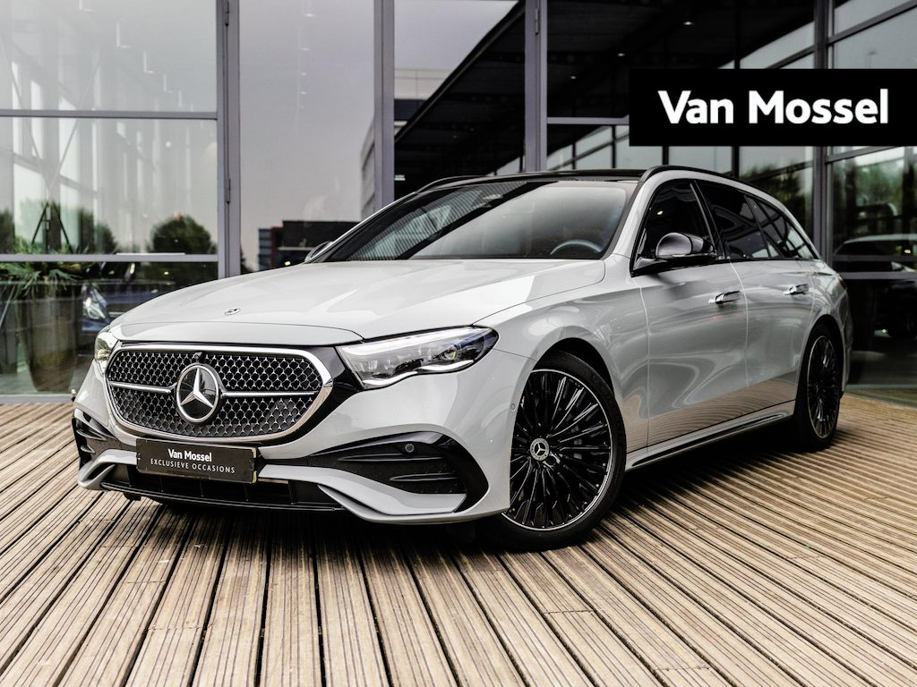 Mercedes-Benz E-klasse Estate 300 e Sport Edition | AMG LINE | ALPINE GRIJS | BURMESTER | SUPERSCREEN | STOELMEMORY | TREKHAAK | PANORAMA/SCHUIF-KANTELDAK | NIGHT PAKKET | 20 INCH ZWART MULTISPAAK | KEYLESS | NL AUTO | 1E EIGENAAR | BTW AUTO |
