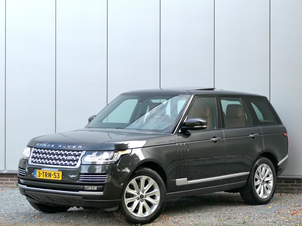 Land Rover Range Rover 3.0 TDV6 Autobiography Panoramadak / Massage stoelen / Parkeer camera