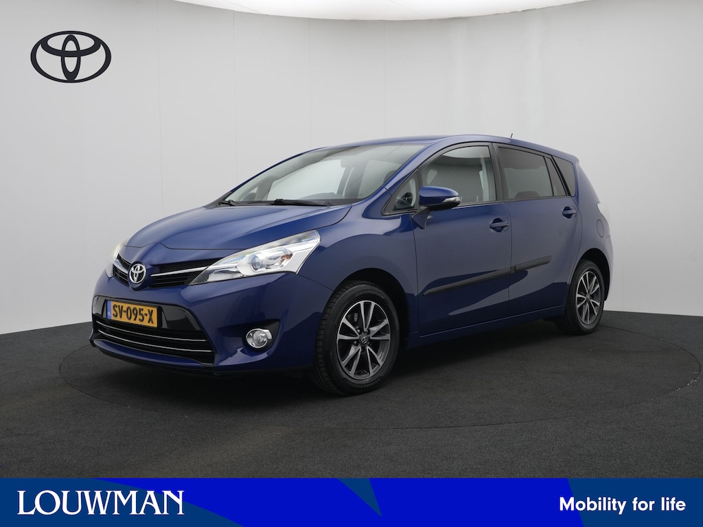 Toyota Verso 1.8 VVT-i Aspiration Limited | Trekhaak | Stoelverwarming | Parkeercamera