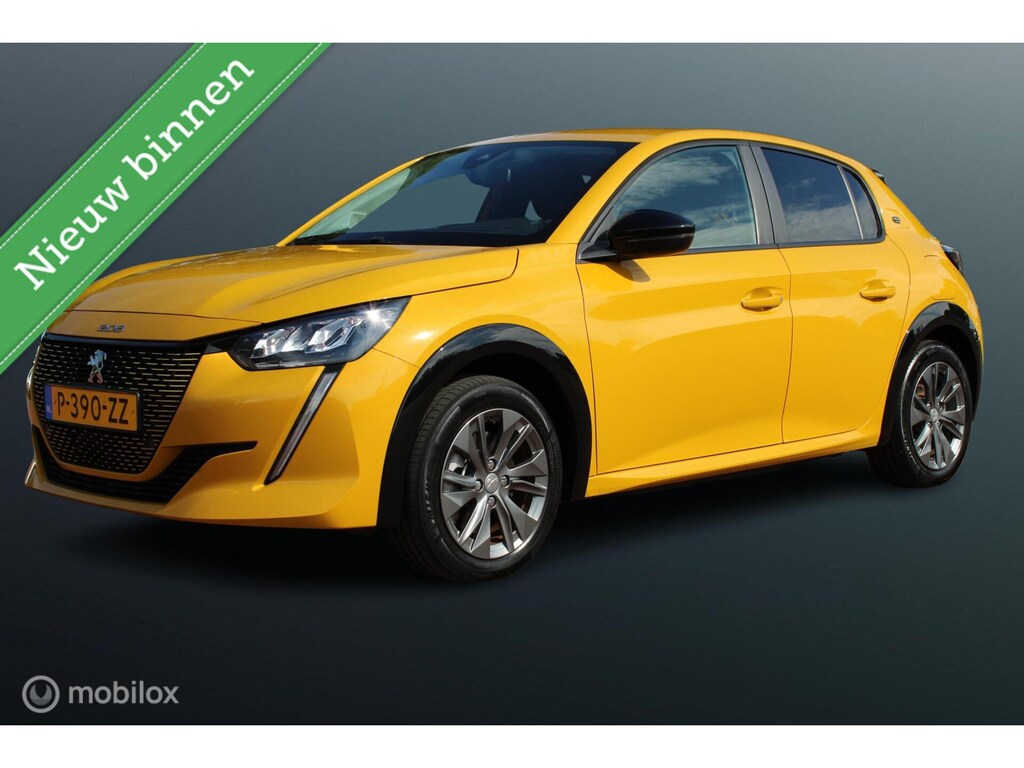 Peugeot e-208 EV Active Pack 50 kWh, 136 PK, Donker glas, Pdc, Lmv, Cruise, Navi, App connect,