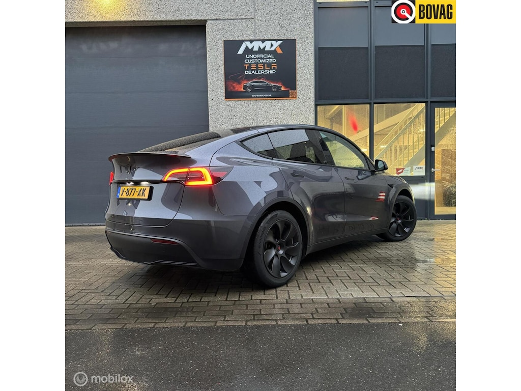 Tesla Model Y + MMX PACK + IAP