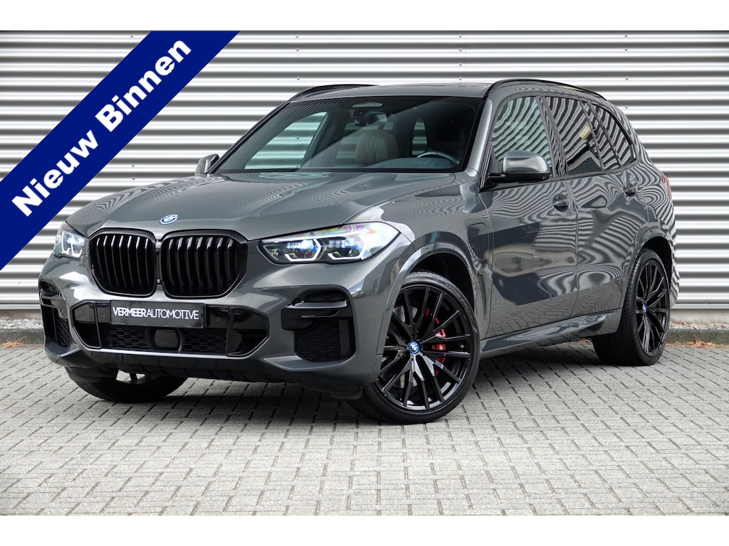 BMW X5 xDrive45e High Executive | M-Sport | Panodak | Achteras Besturing | Laser | HUD |