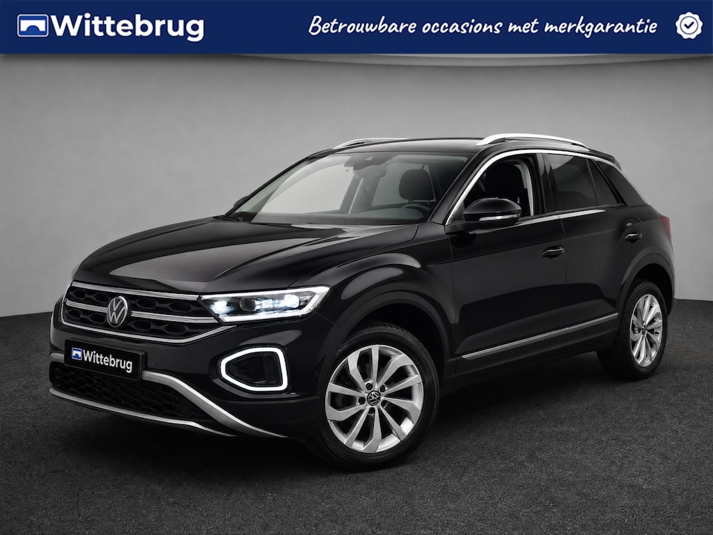 Volkswagen T-Roc 1.5 TSI 150pk Style DSG Automaat / Navigatie / APP Connect / LM 17 inch / Digital cockpit Pro / LED / Park Assist