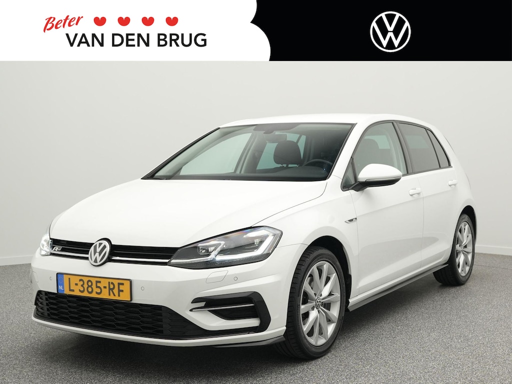 Volkswagen Golf 1.5 TSI 150 PK Highline Business R | LED | Navigatie | Parkeersensoren | Climate Control | Stoelverwarming |