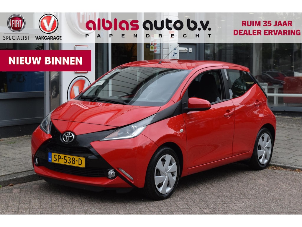 Toyota Aygo 1.0 VVT-i x-nav|Camera|Dealero.h.|4x nw.banden