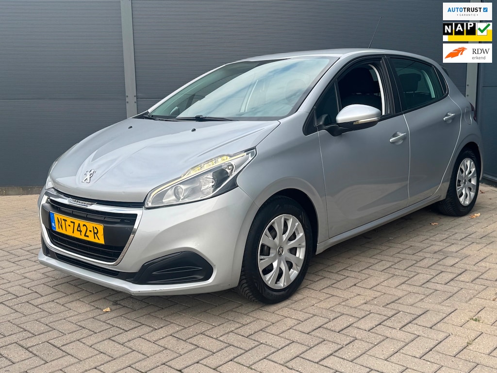 Peugeot 208 1.2 PureTech / Automaat / Navi / Nw -Riem
