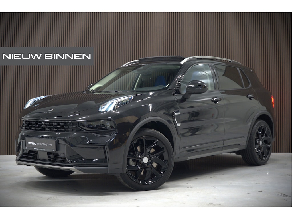 Lynk & Co 01 1.5 | Panoramadak | Stoelverwarming | Keyless | Apple Carplay | Memory Seat | Adaptive Cruise Control | Infinity | Navigatie | 360 Camera | Parkeersensoren | Ambiance Verlichting |