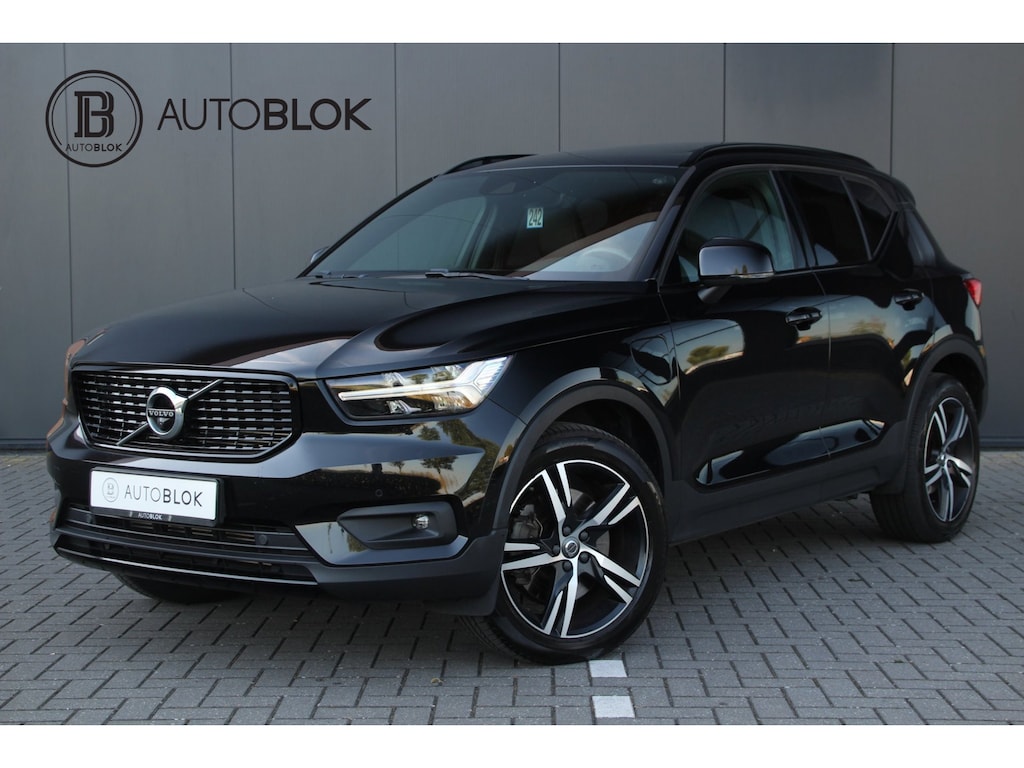 Volvo XC40 1.5 T4 Recharge R-Design Expression | SOH 96% | Harman Kardon | Apple CarPlay | Stoelverwarming | Panoramadak |