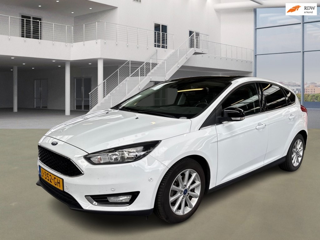 Ford Focus 1.0 Titanium|6BAK|NAVI|LED|CAMERA|PARKPILOT|