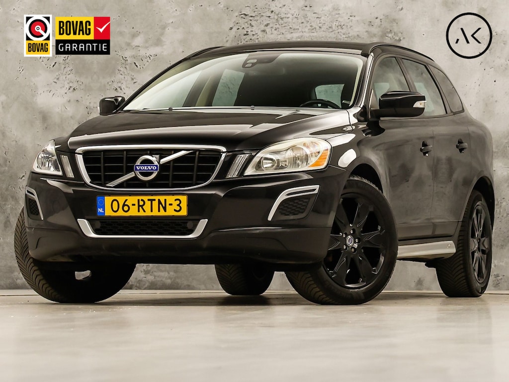 Volvo XC60 2.0 T5 Kinetic 241Pk Automaat (NAVIGATIE, CLIMATE, PARKEERSENSOREN, TREKHAAK, SPORTSTOELEN, CRUISE, NIEUWE APK, NIEUWSTAAT)