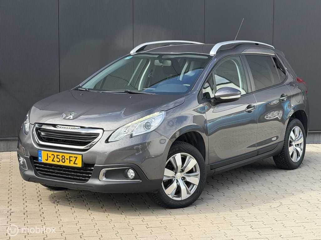 Peugeot 2008 1.2 110PK BL Executive | CRUISE | TREKHAAK |